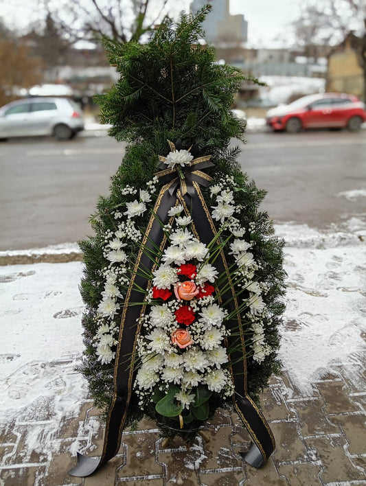 Coroană Funerară Elegantă cu Crizanteme Albe, Garoafe Roșii și Trandafiri Somon